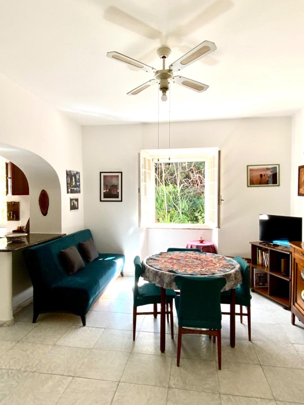 Aragonite Azzurra Casa Vacanza Gonnesa Dış mekan fotoğraf