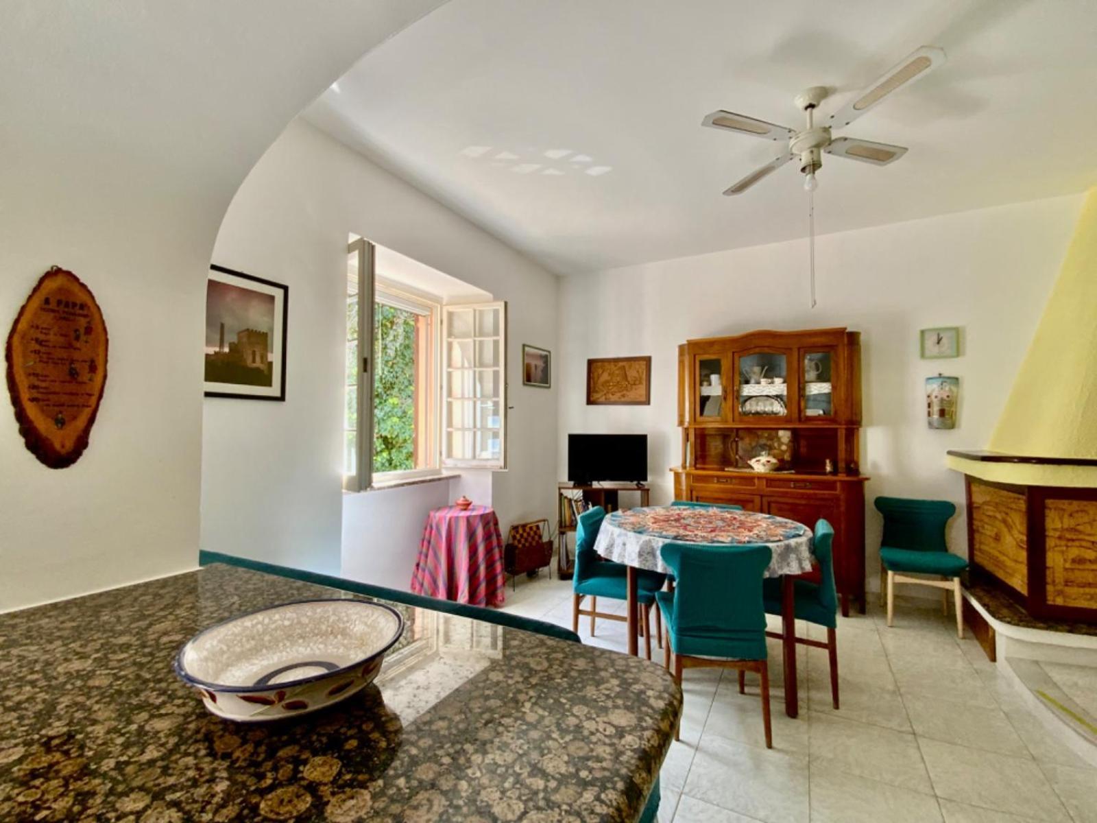 Aragonite Azzurra Casa Vacanza Gonnesa Dış mekan fotoğraf